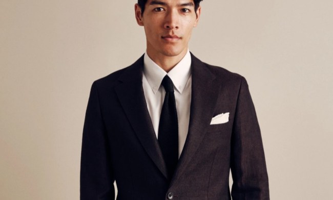 The Tie Bar Linen Chocolate Brown